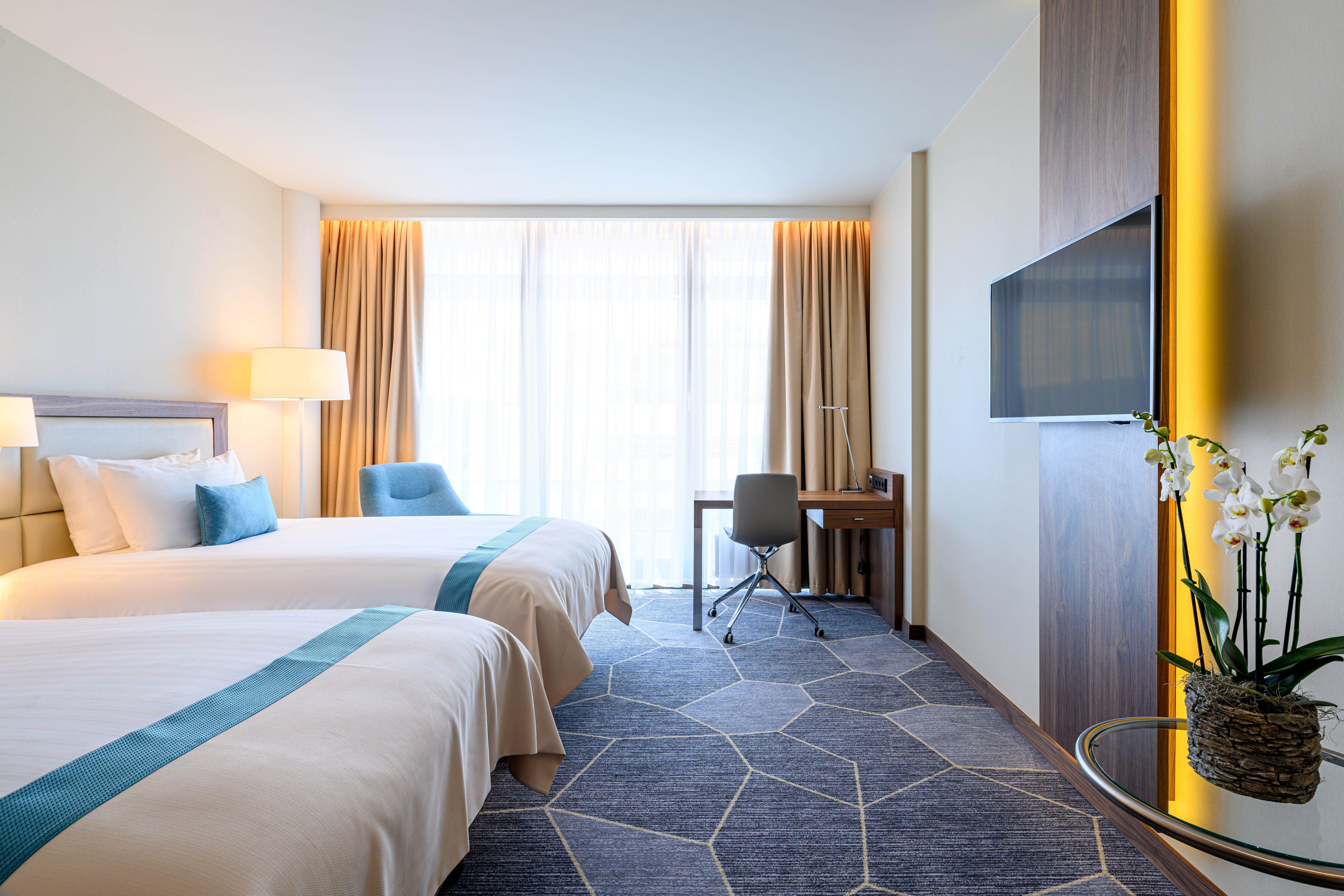 Crowne Plaza Maastricht By Ihg Hotel Bagian luar foto