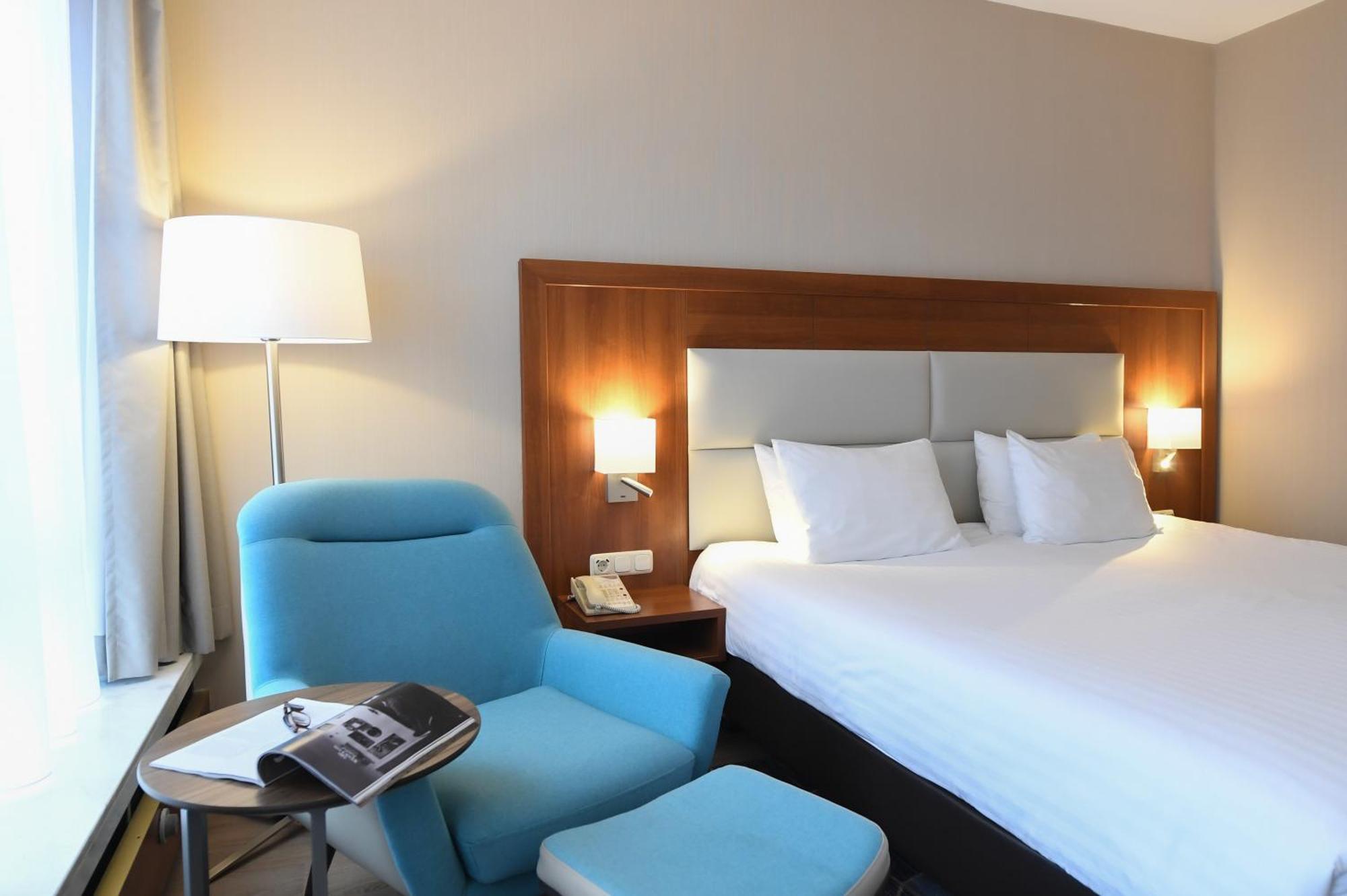 Crowne Plaza Maastricht By Ihg Hotel Bagian luar foto